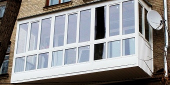 Теплые немецкие окна REHAU и Montblanc с 3х камерным профилем.
